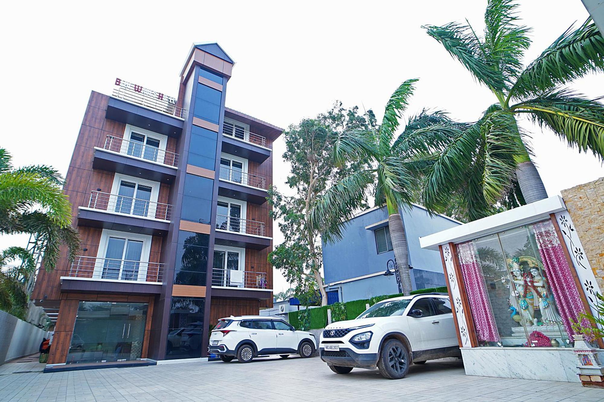 Blue Waves Hotel Tajpur Exterior foto