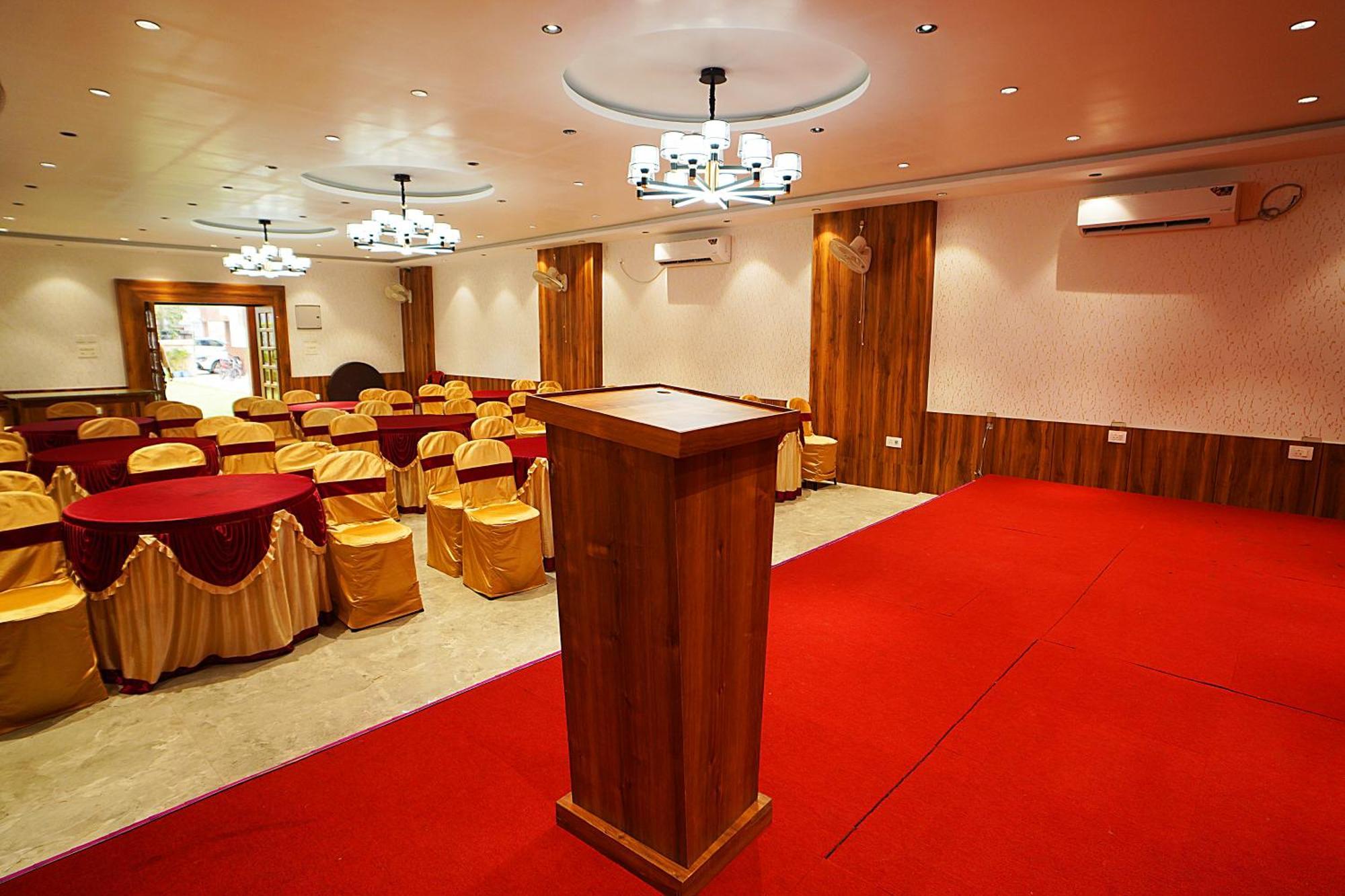 Blue Waves Hotel Tajpur Exterior foto